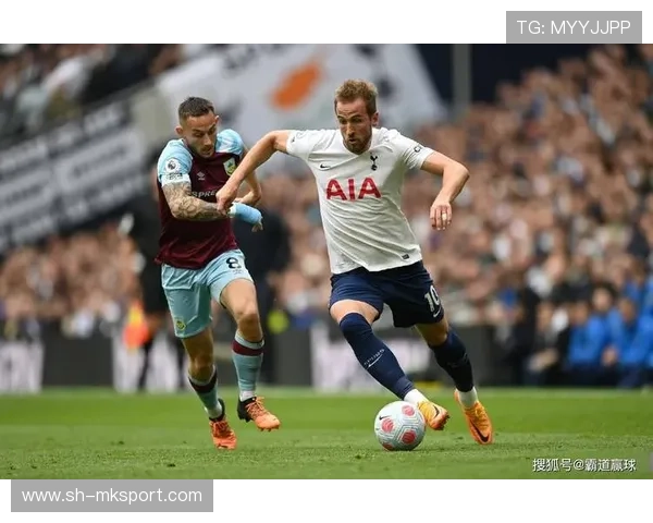 热刺急需左路强援，罗伯逊成为首选，热刺4-0狂胜伯恩利